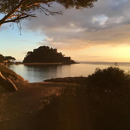 3 Pers Coeur De Village Les Mimosas